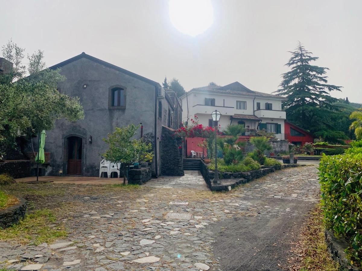 Villa Alessio - Case Vacanza Con Piscina Sull'Etna Puntalazzo 외부 사진
